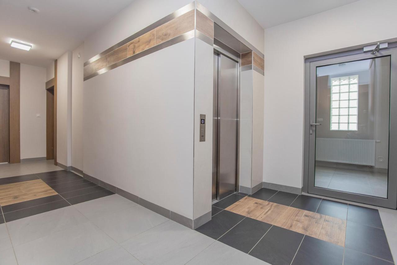 Urban Jungle - Sara Apartment Białystok Zewnętrze zdjęcie